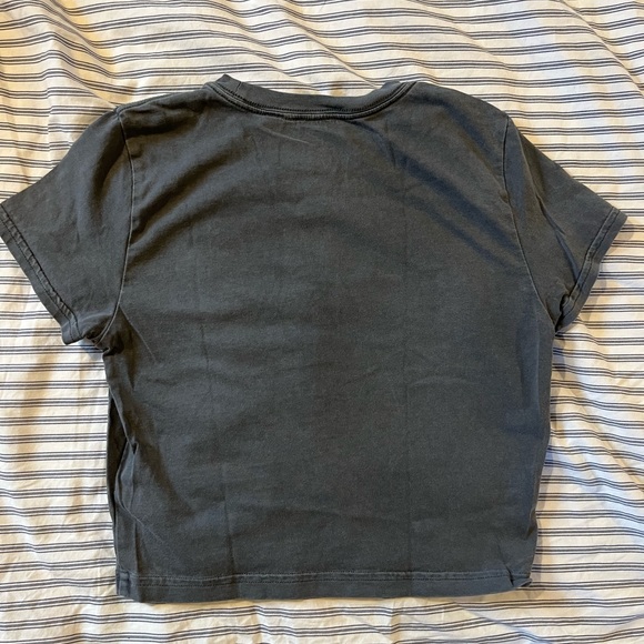 Aritzia Sunday Best basic t shirt baby tee cropped - Picture 2 of 2